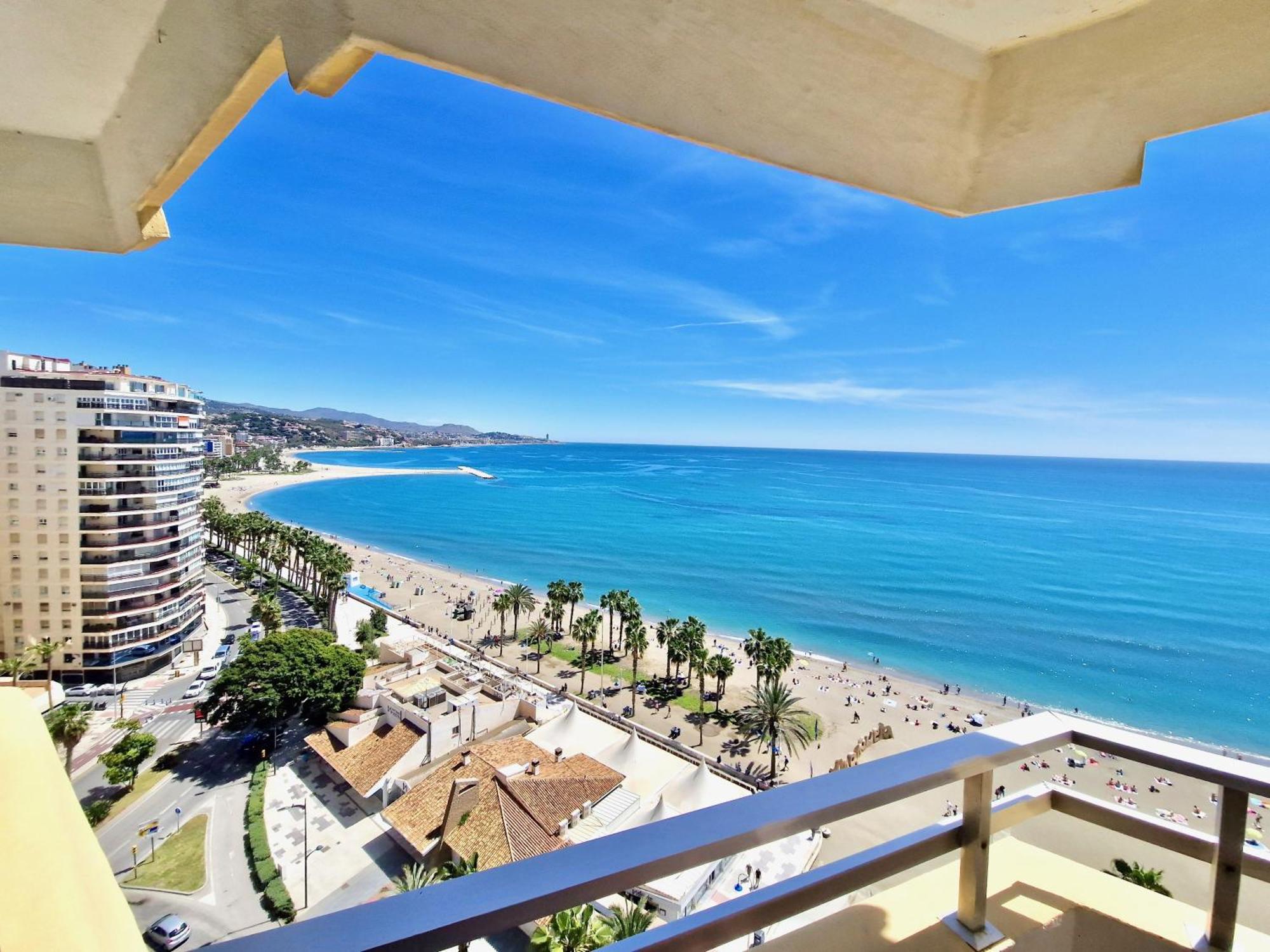 Sr Malagueta Beach Front Wonderful Sea View Malaga Luaran gambar